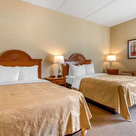 Quality Inn & Suites Mansfield Exterior foto