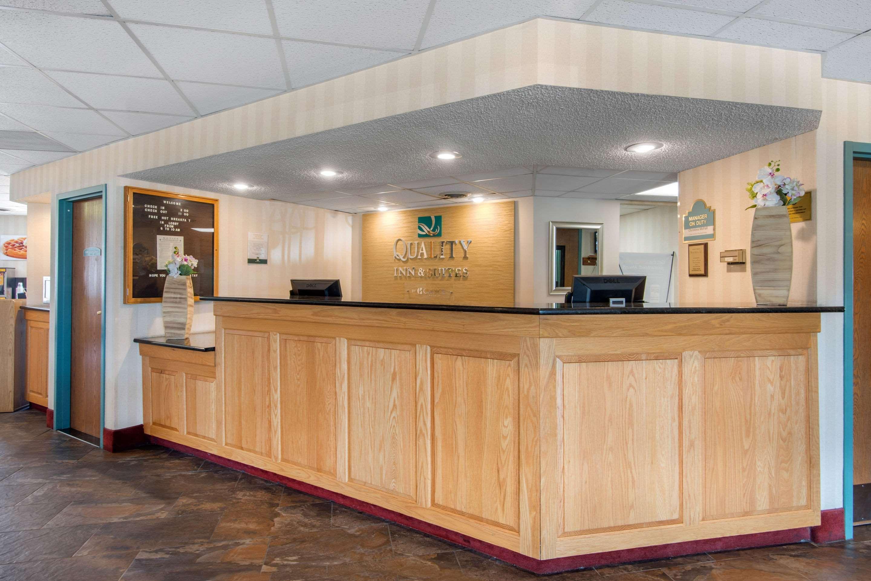 Quality Inn & Suites Mansfield Exterior foto